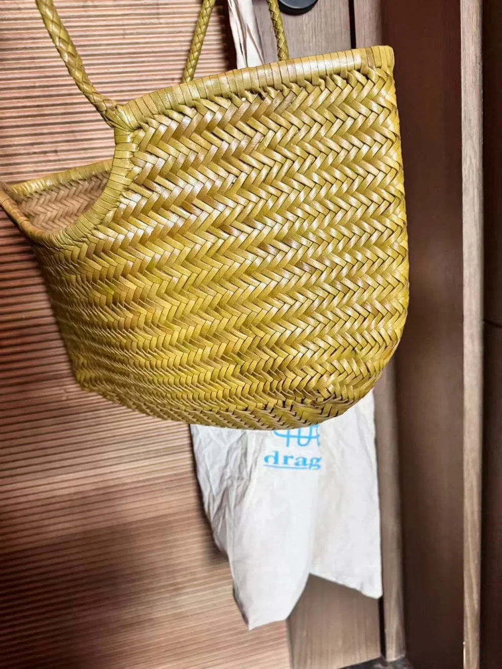 Dragon Diffusion handwoven yellow